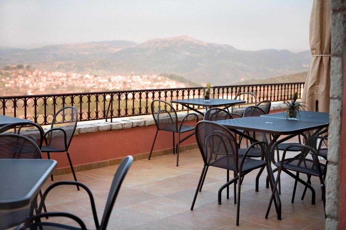 Vytina Mountain View Hotel מראה חיצוני תמונה