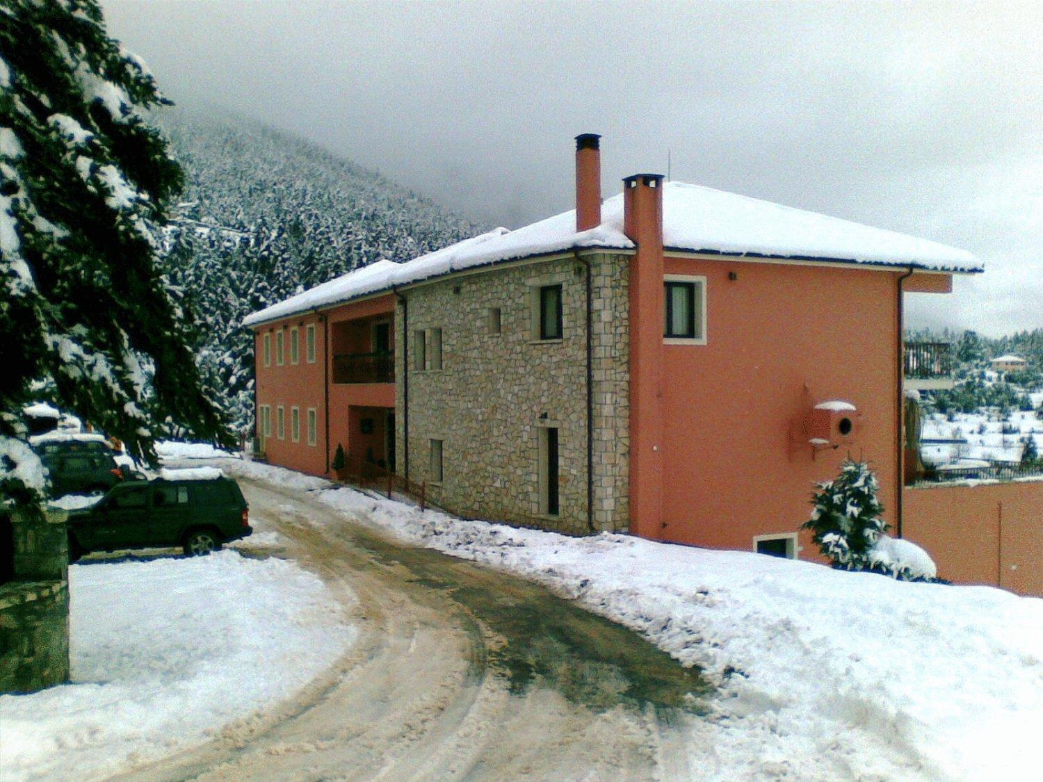 Vytina Mountain View Hotel מראה חיצוני תמונה