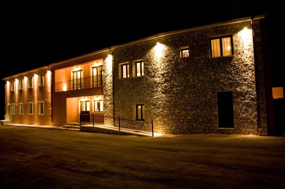 Vytina Mountain View Hotel מראה חיצוני תמונה